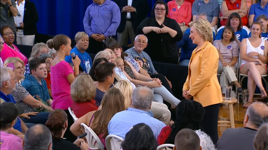HRC_NH-townhall_sample2